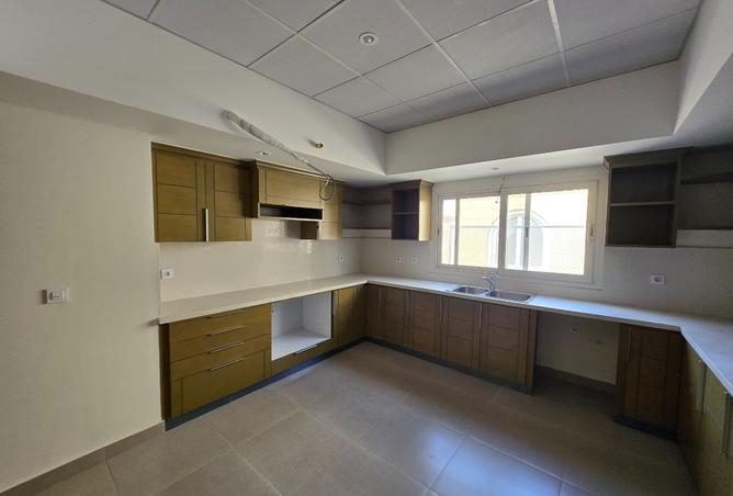 8502388 - Property Image 2