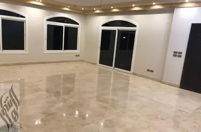 فيلا - 3 غرف نوم - 3 حمامات للايجار في مدينتي - القاهرة