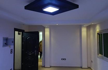 Apartment - 2 Bedrooms - 2 Bathrooms for sale in Al Sheikh Taha Al Dinary St. - Al Hadiqah Al Dawliyah - 7th District - Nasr City - Cairo