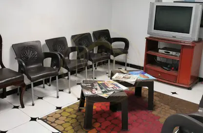 Clinic - Studio - 1 Bathroom for rent in Saba Basha - Hay Sharq - Alexandria