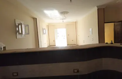 Apartment - 2 Bedrooms - 2 Bathrooms for sale in 11th District - Sheikh Zayed City - Giza