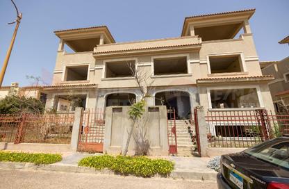فيلا - 6 غرف نوم - 5 حمامات للبيع في اليكس ويست - كمبوندات الاسكندرية - الاسكندرية