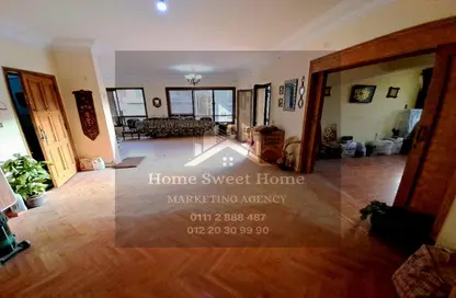 Apartment - 4 Bedrooms - 2 Bathrooms for sale in Nehro St. - Roxy - Heliopolis - Masr El Gedida - Cairo