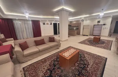 شقة - 3 غرف نوم - 2 حمامات للايجار في شارع عبد الله بن سلمه - المستثمرين الشمالية - مدينة القاهرة الجديدة - القاهرة