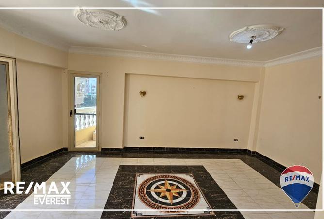 8300996 - صورة العقار 3