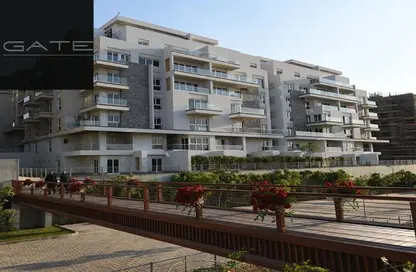 Apartment - 2 Bedrooms - 3 Bathrooms for sale in Mountain View iCity - 5th Settlement Compounds - The 5th Settlement - New Cairo City - Cairo