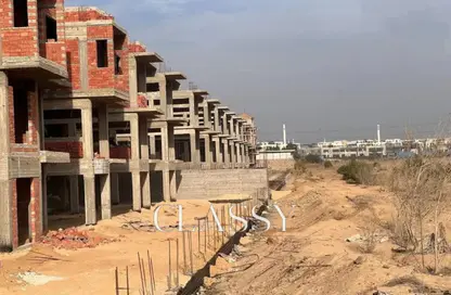 Twin House - 3 Bedrooms - 3 Bathrooms for sale in Waslet Dahshur Road - Green Belt - 6 October City - Giza