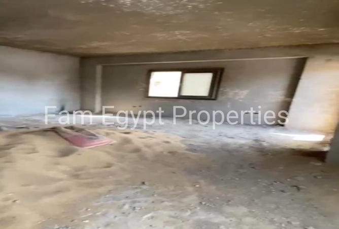 8121047 - Property Image 3