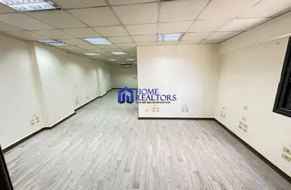 مساحات مكتبية - استوديو - 4 حمامات للايجار في شارع كورنيش النيل - المعادي - حي المعادي - القاهرة