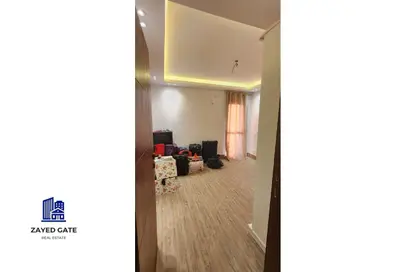 Apartment - 3 Bedrooms - 2 Bathrooms for rent in Al Khamayel city - Sheikh Zayed Compounds - Sheikh Zayed City - Giza