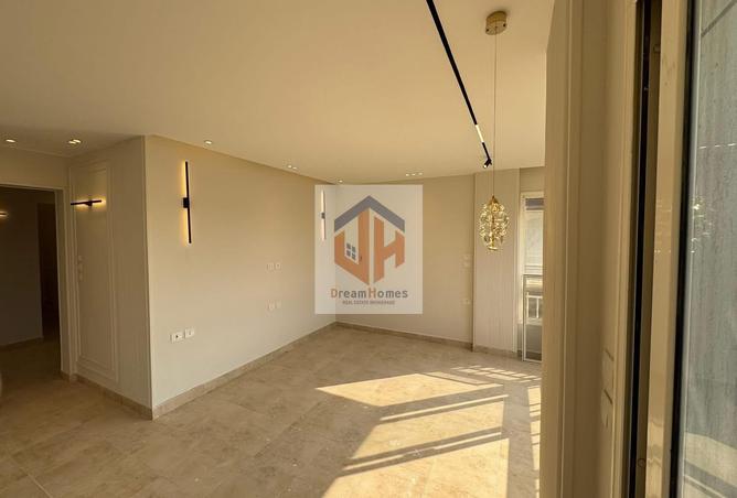 8213280 - Property Image 2