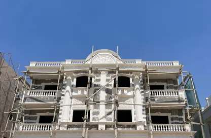 Apartment - 3 Bedrooms - 3 Bathrooms for sale in Area B - Ganoob El Acadimia - New Cairo City - Cairo