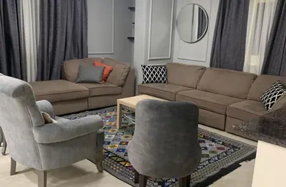 Apartment - 3 Bedrooms - 2 Bathrooms for rent in South Teseen St. - The 5th Settlement - New Cairo City - Cairo