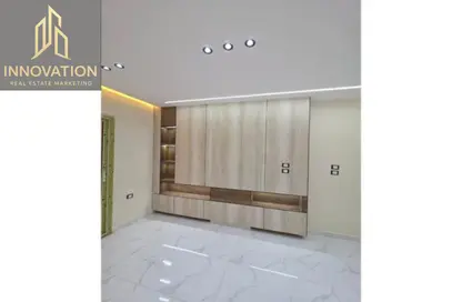 Apartment - 3 Bedrooms - 2 Bathrooms for sale in Gate 4 - Mena - Hadayek El Ahram - Giza