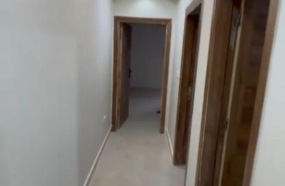 Apartment - 2 Bedrooms - 1 Bathroom for rent in Maadi V - Zahraa El Maadi - Hay El Maadi - Cairo