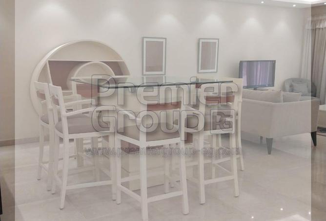 8073888 - Property Image 2