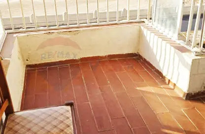 شقة - 3 غرف نوم - 1 حمام للبيع في شارع مسجد سيدي بشر - سيدي بشر - حي اول المنتزة - الاسكندرية