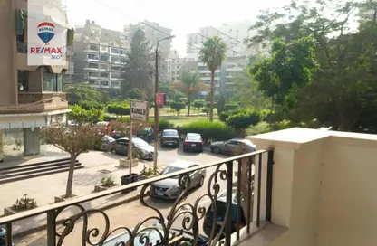 شقة - 3 غرف نوم - 2 حمامات للبيع في شارع عمر الفاروق - ميدان الحجاز - النزهة - القاهرة