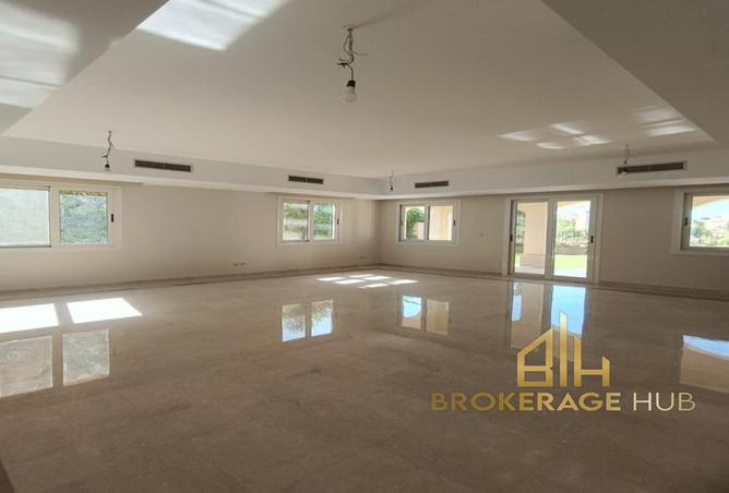 8060950 - Property Image 2