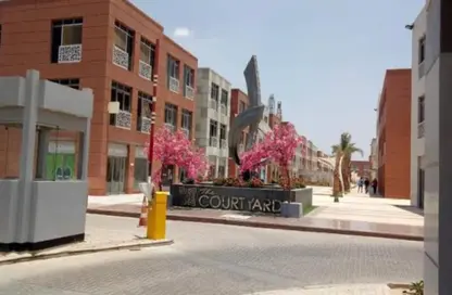 Office Space - Studio for rent in The Courtyard - 12th District - Sheikh Zayed City - Giza