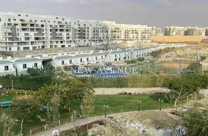 Apartment - 3 Bedrooms - 3 Bathrooms for sale in Mountain View iCity - 5th Settlement Compounds - The 5th Settlement - New Cairo City - Cairo