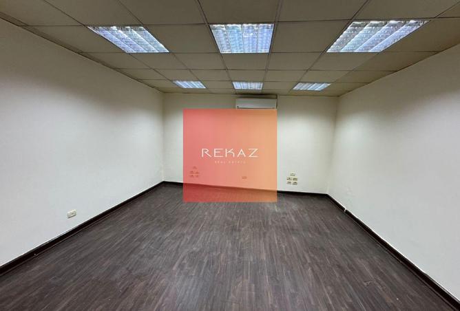 8145564 - Property Image 3