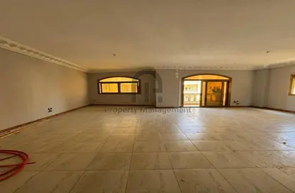 شقة - 3 غرف نوم - 2 حمامات للايجار في عمارات البنفسج - البنفسج - مدينة القاهرة الجديدة - القاهرة