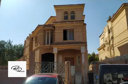 Villa - 6 Bedrooms - 7 Bathrooms for sale in Grand Residence - South Investors Area - New Cairo City - Cairo