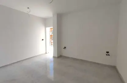 Apartment - 2 Bedrooms - 1 Bathroom for sale in Intercontinental District - Hurghada - Red Sea