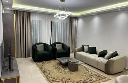 شقة - 4 غرف نوم - 4 حمامات للايجار في أبراج زيد - كمبوندات الشيخ زايد - الشيخ زايد - الجيزة