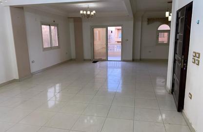 Apartment - 2 Bedrooms - 2 Bathrooms for rent in Al Sheikh Hassan Maamoun St. - El Yasmeen 7 - El Yasmeen - New Cairo City - Cairo