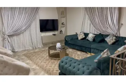 فيلا - 3 غرف نوم - 3 حمامات للبيع في صن كابيتال - طريق الفيوم الصحراوى - مدينة 6 أكتوبر - الجيزة