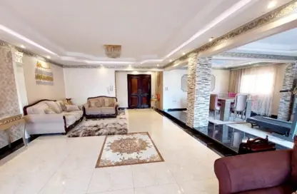 Apartment - 3 Bedrooms - 2 Bathrooms for sale in Abou Dawoud Al Zahery St. - 6th Zone - Nasr City - Cairo