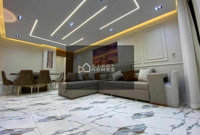 8372808 - Property Image 2