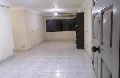 Apartment - 3 Bedrooms - 2 Bathrooms for rent in Mohandessin - Giza