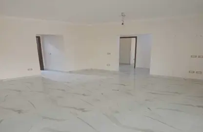 Apartment - 3 Bedrooms - 3 Bathrooms for rent in North Lotus - El Lotus - New Cairo City - Cairo
