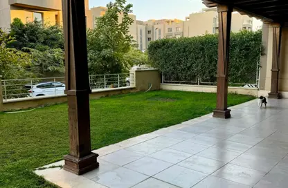 شقة - 2 غرف نوم - 2 حمامات للايجار في ذا فيلدج - المستثمرين الجنوبية - مدينة القاهرة الجديدة - القاهرة