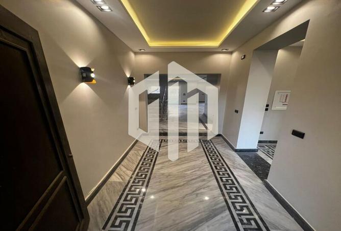 8063337 - Property Image 3