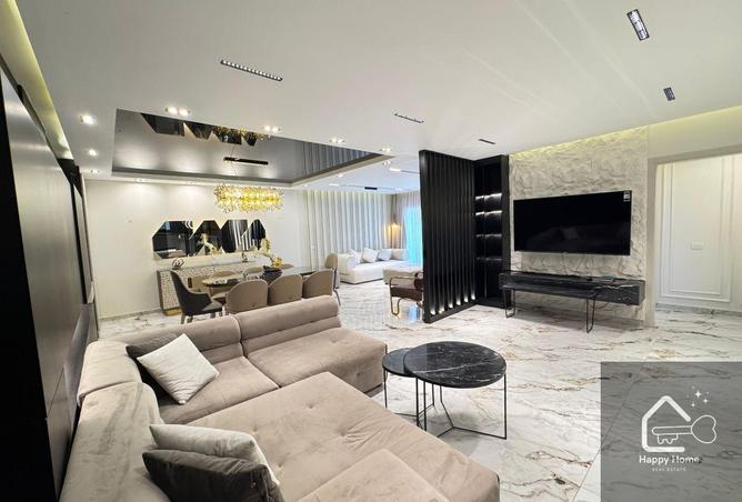 8211491 - Property Main Image