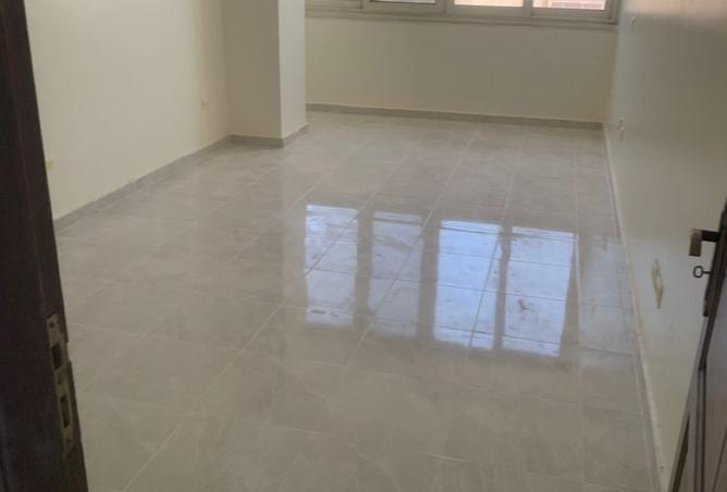 8301104 - Property Image 3