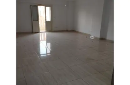 Apartment - 3 Bedrooms - 2 Bathrooms for rent in 7th District - Sheikh Zayed City - Giza