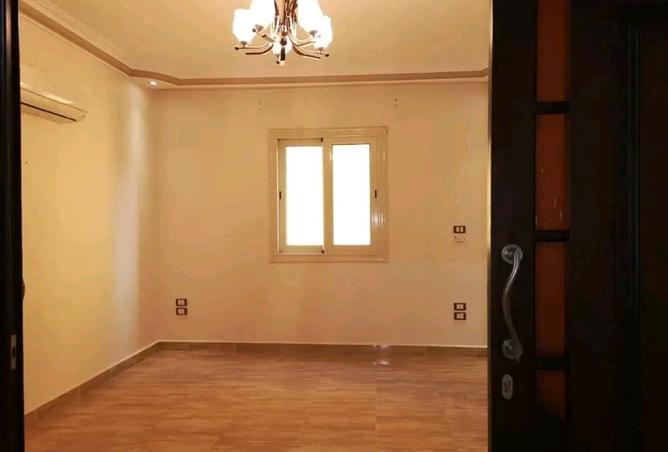 8060951 - Property Image 2