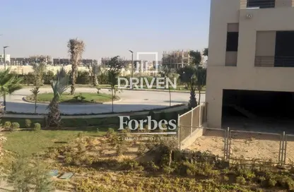 Villa - 4 Bedrooms - 4 Bathrooms for sale in The Crown - Cairo Alexandria Desert Road - 6 October City - Giza