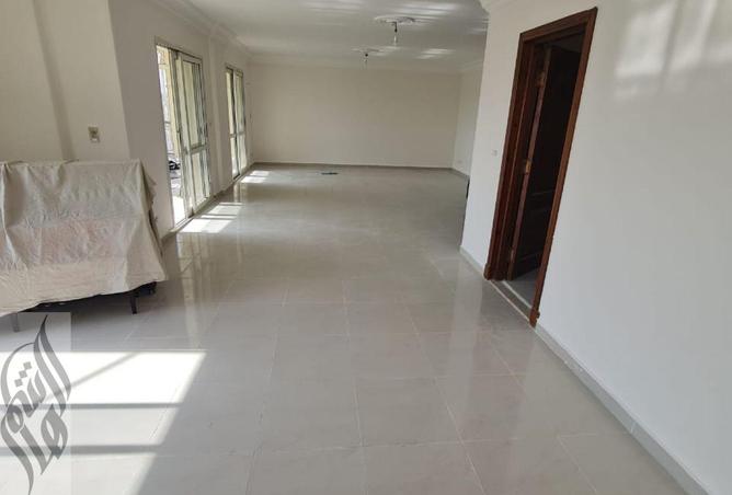 8177000 - Property Image 3