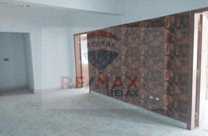 Apartment - 2 Bedrooms - 1 Bathroom for sale in El Hadaba District - Hurghada - Red Sea