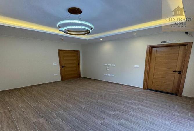 8297558 - Property Image 3