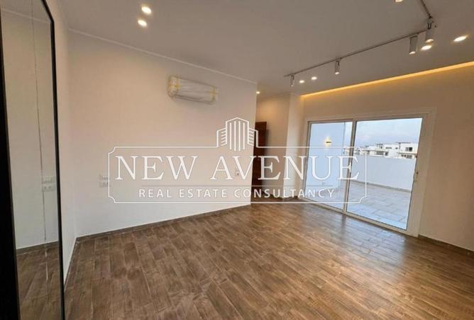 8322992 - Property Image 2