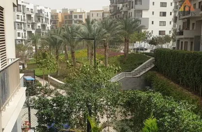 Apartment - 2 Bedrooms - 4 Bathrooms for sale in Eastown - 5th Settlement Compounds - The 5th Settlement - New Cairo City - Cairo