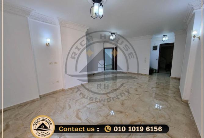 8520643 - Property Image 2