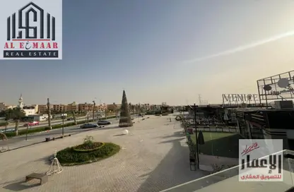 Shop - Studio - 2 Bathrooms for rent in Waslet Dahshur Road - Sheikh Zayed City - Giza